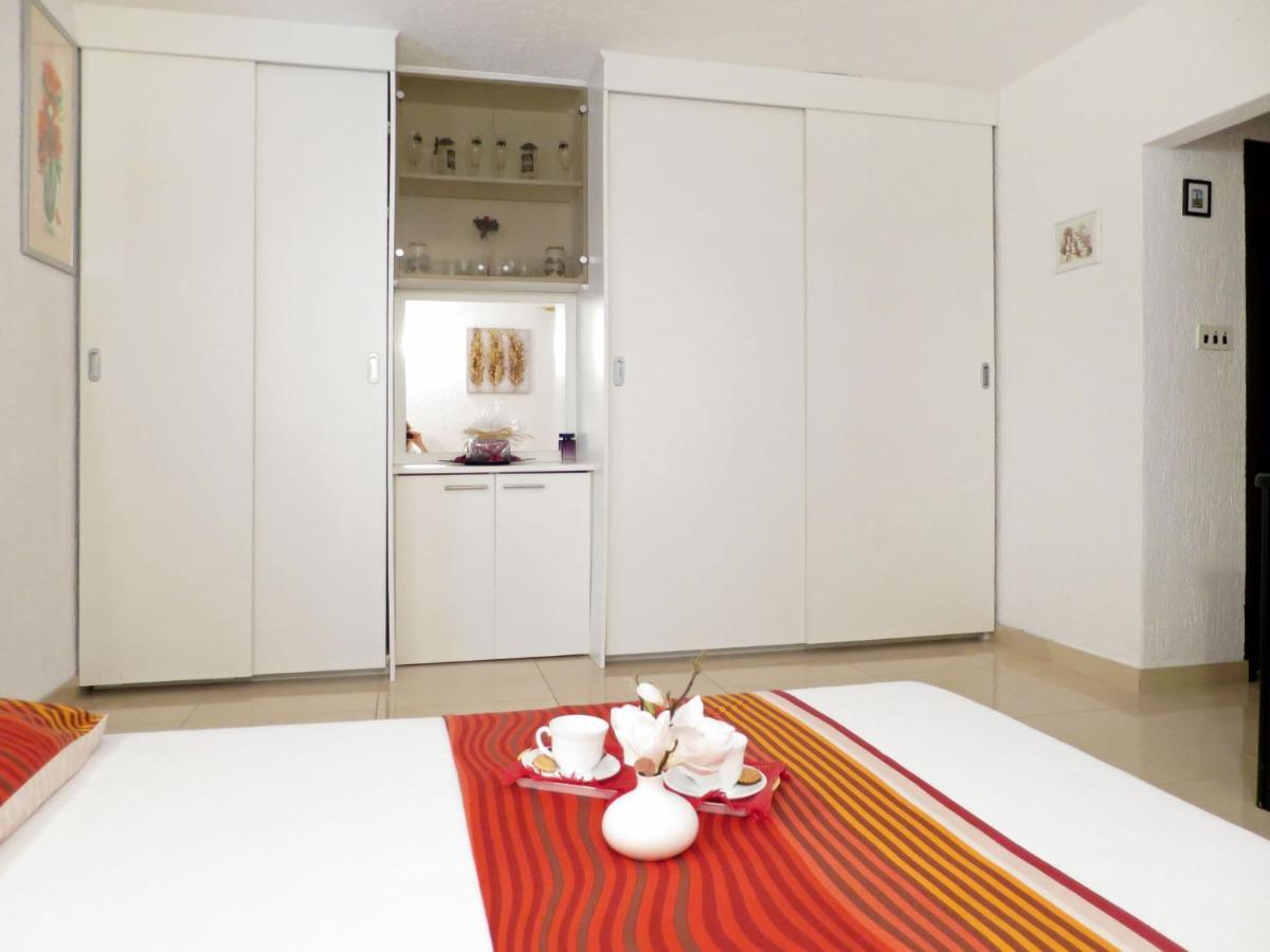 Apartment Oscha - Lov300 By Interhome 로브란 외부 사진